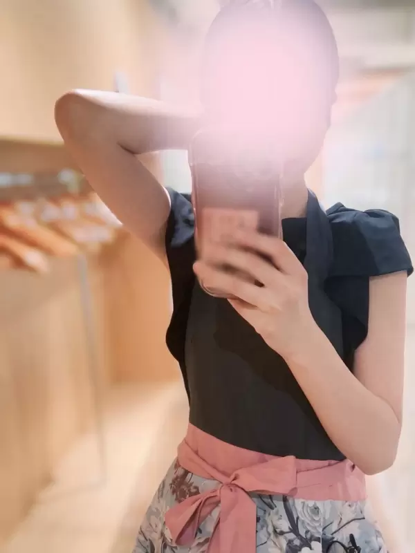 仁科みやか ｜芸能人顔負けのスレンダー美女専門店 五反田メンズエステ『アロマABC』