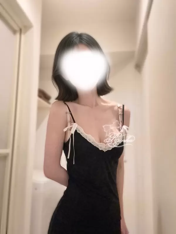 花里りんか ｜芸能人顔負けのスレンダー美女専門店 五反田メンズエステ『アロマABC』