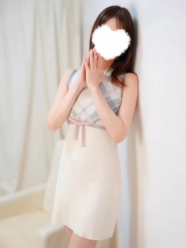 佐藤れいな ｜芸能人顔負けのスレンダー美女専門店 五反田メンズエステ『アロマABC』
